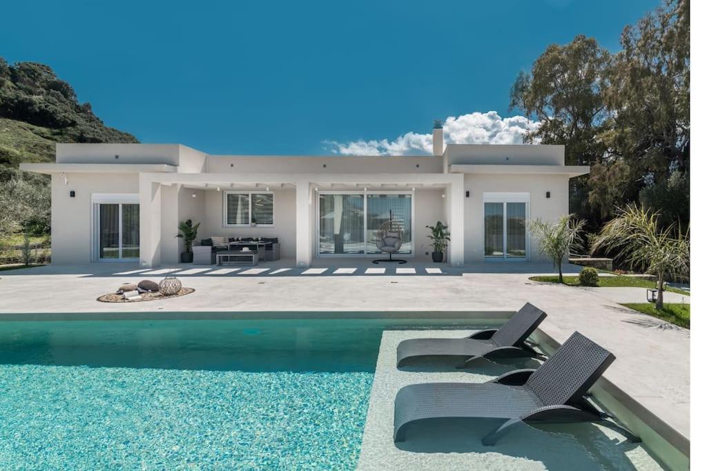 Melissia Luxury Villa Καλαμάκι Εξωτερικό φωτογραφία